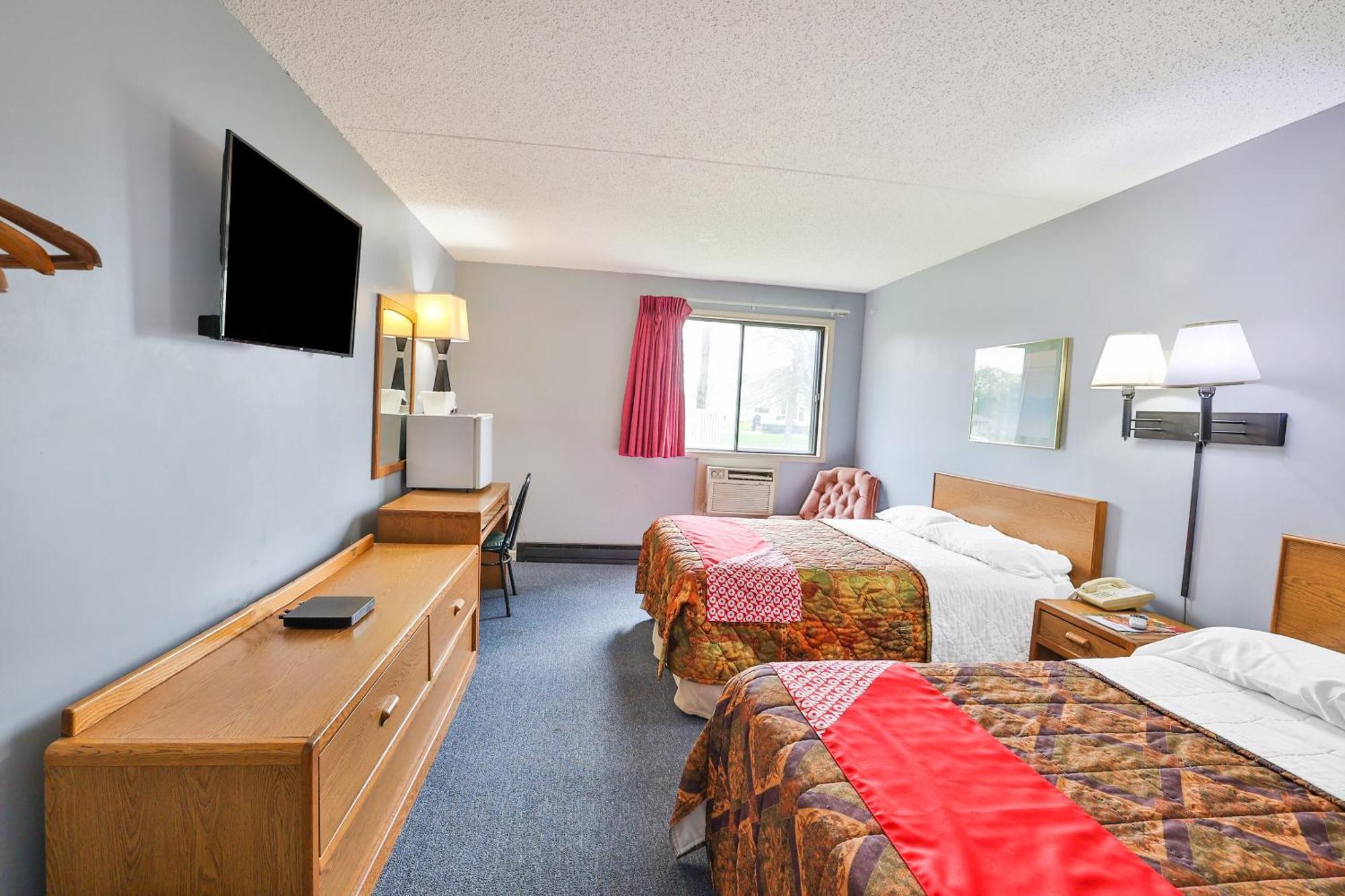 Oyo Hotel Pipestone Mn, Canterbury Park Exterior foto
